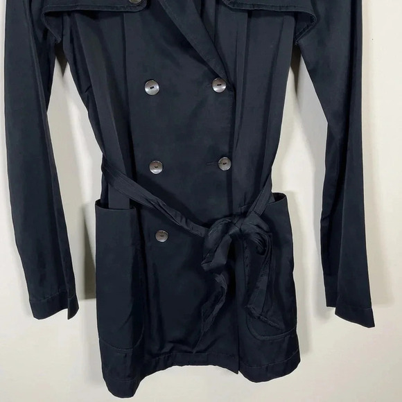 GRAHAM & SPENCER | DOUBLE BREASTED  SHORT TRENCH COAT - Picture 3 of 13